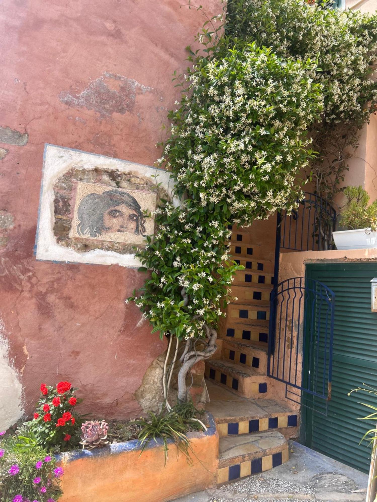 Mortola Superiore Villa D'Arte מראה חיצוני תמונה