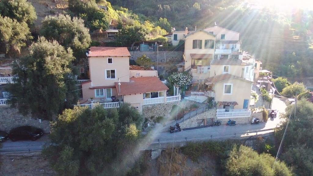 Mortola Superiore Villa D'Arte מראה חיצוני תמונה