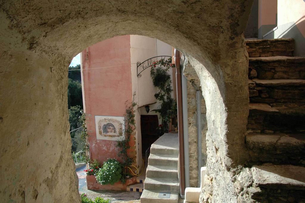 Mortola Superiore Villa D'Arte חדר תמונה